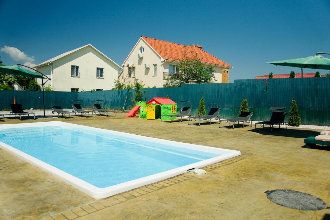 Bulgary House Hotel Kryzhanivka Ngoại thất bức ảnh