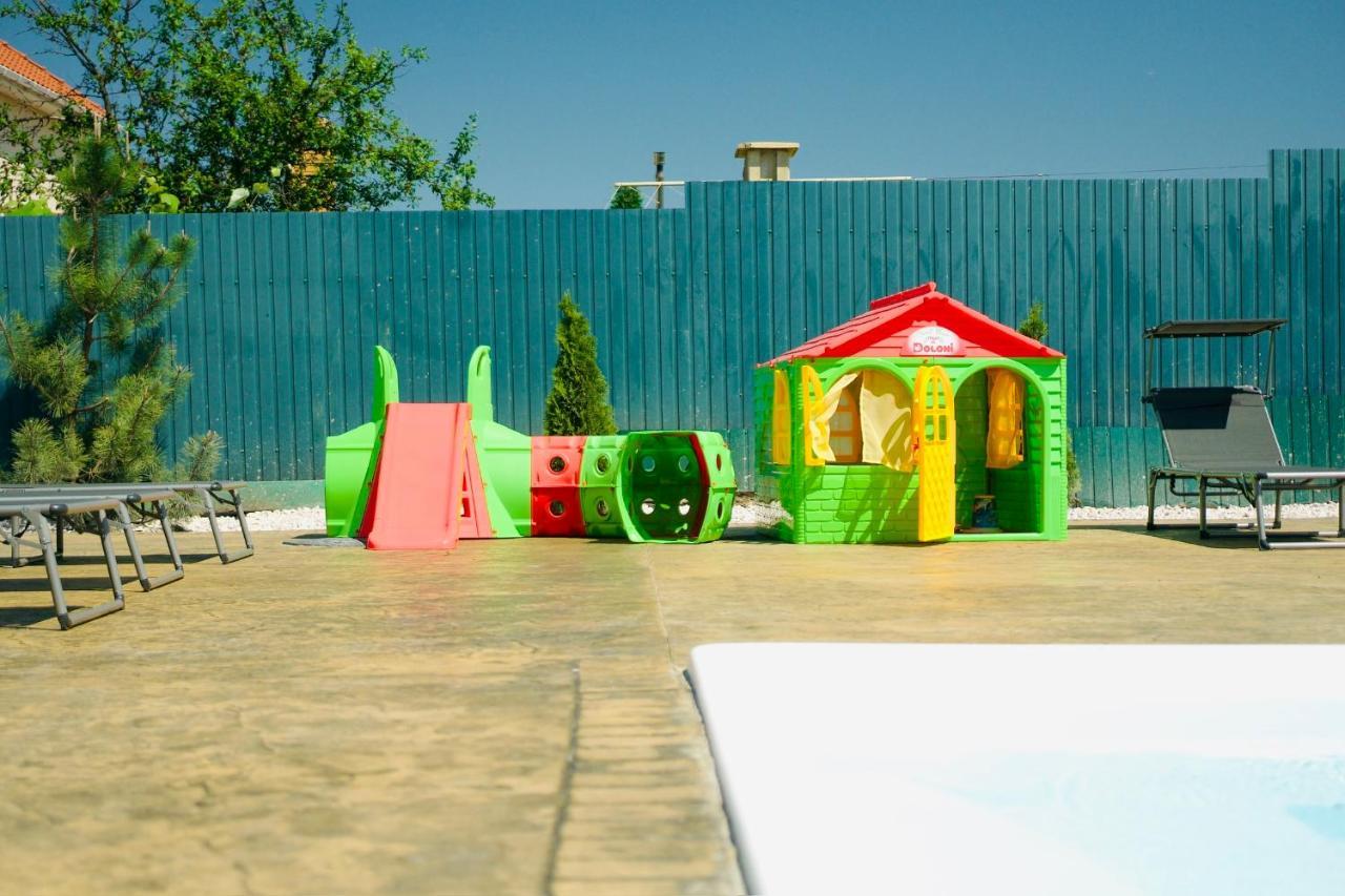 Bulgary House Hotel Kryzhanivka Ngoại thất bức ảnh