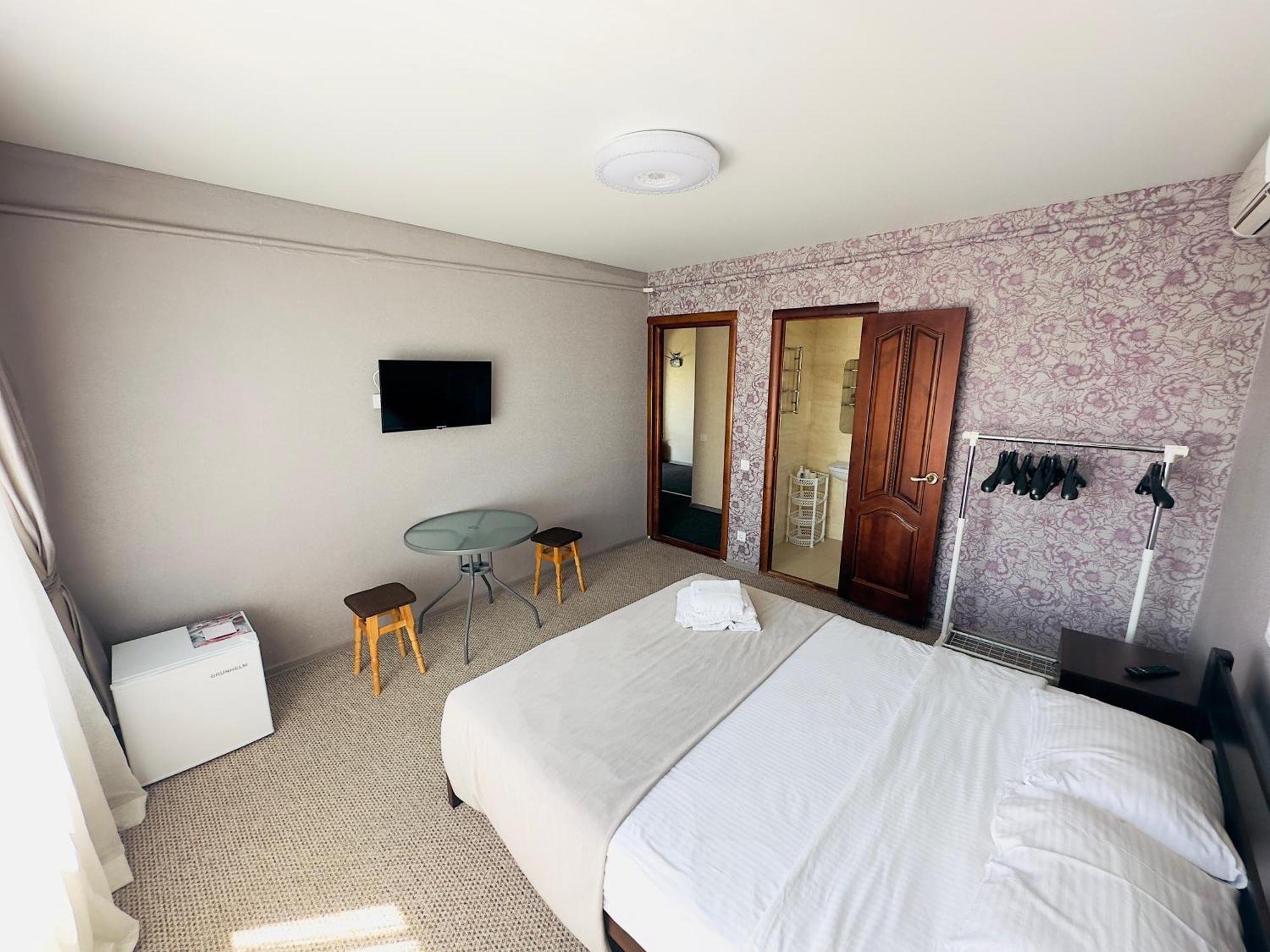 Bulgary House Hotel Kryzhanivka Ngoại thất bức ảnh